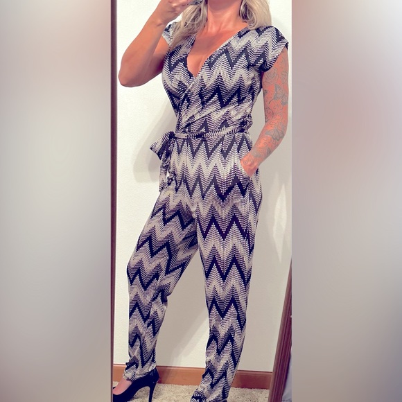 Quiz Pants - Stunning Aztec Print Women’s Jumpsuit by Quiz